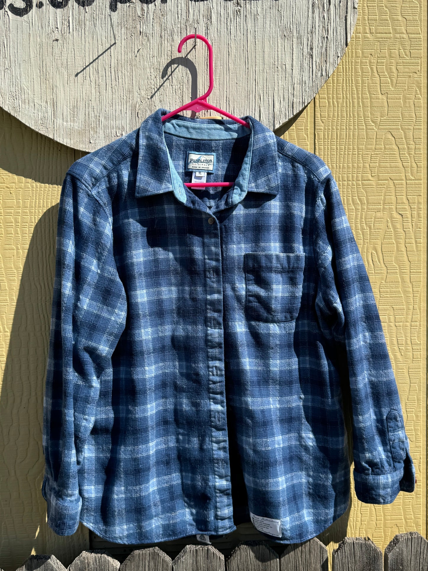 Deadpool Flannel (XL)