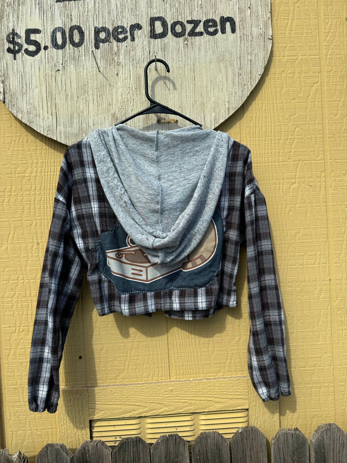 Dj Cat Crop Flannel (Small)